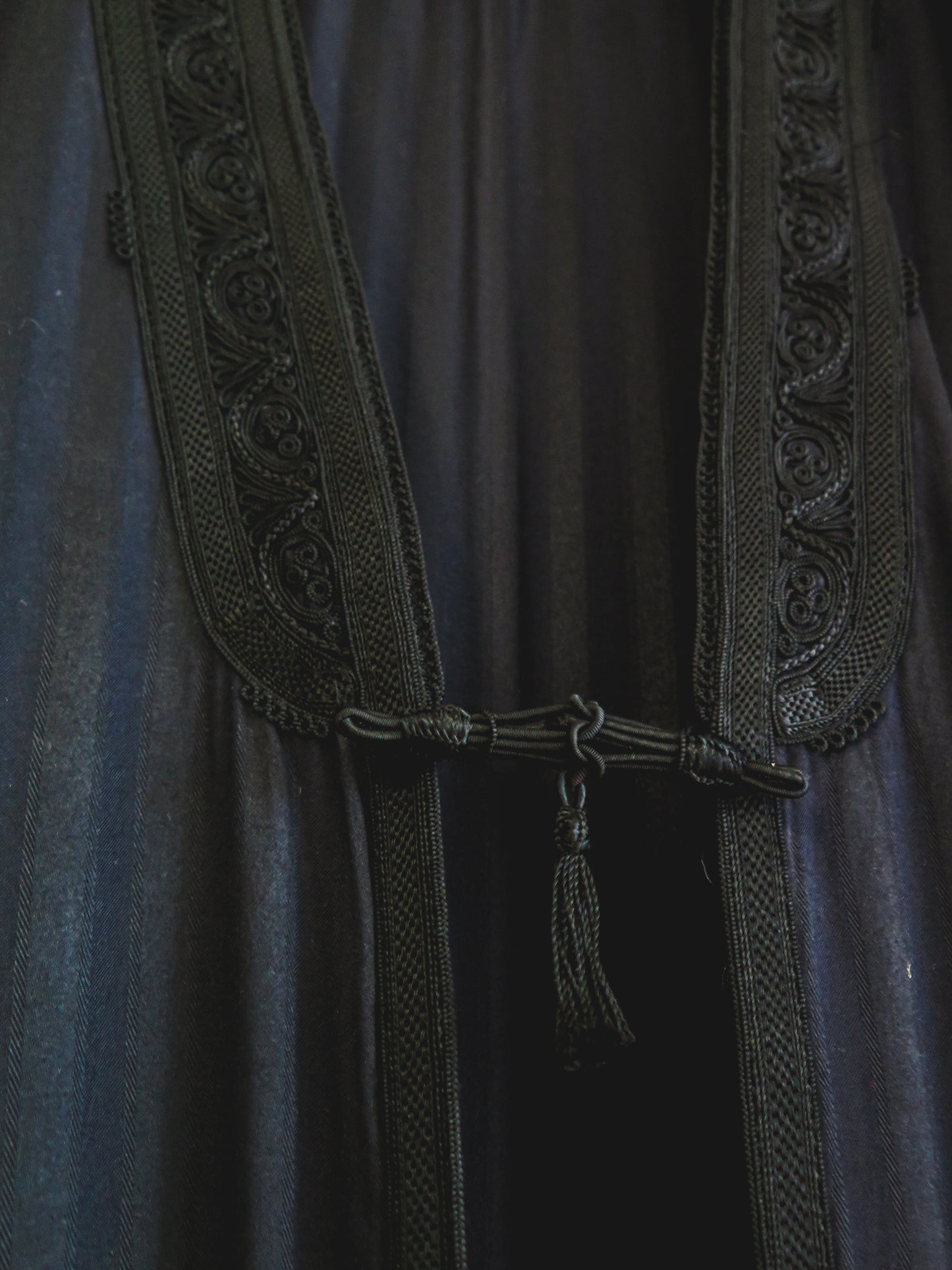 Noire Satin Robe